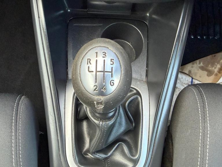 2011 Renault Megane 1.6 16V Dynamique TomTom Euro 5 3dr COUPE Petrol Manual