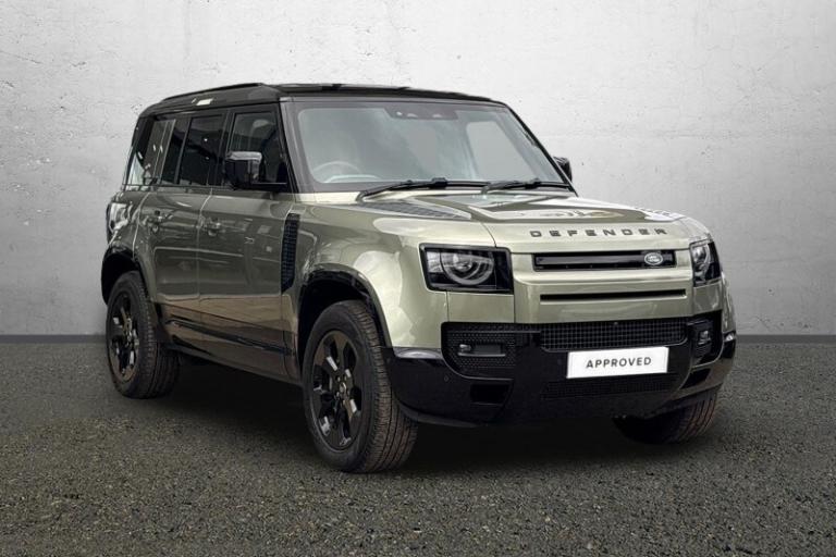 LAND ROVER DEFENDER 3.0 D300 X-Dynamic S 110 5dr Auto