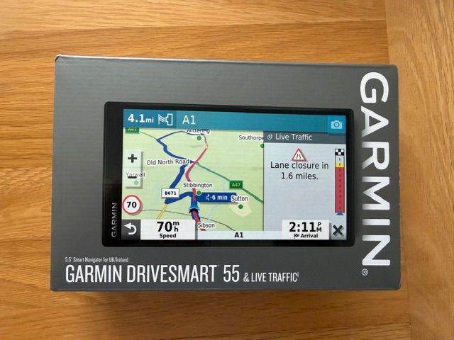 Garmin DriveSmart 55 5.5" GPS System with Real-Time Traffic - 010-02037-32