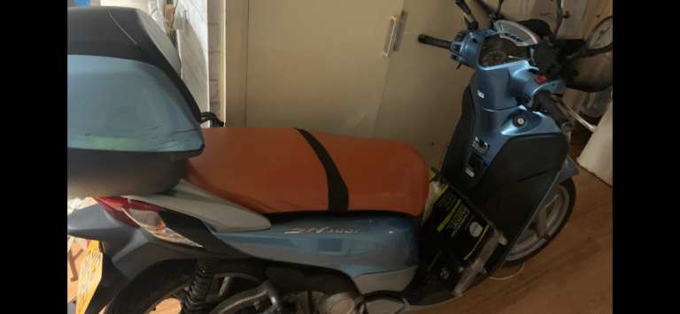 Honda, SH, 2011, 279 (cc)