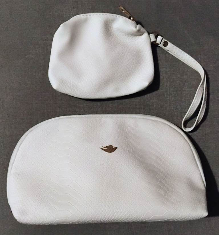 Make up/toiletries bag
