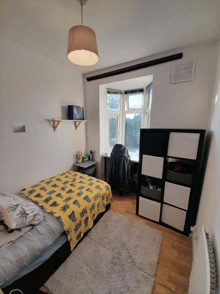 Room For Rent North Acton