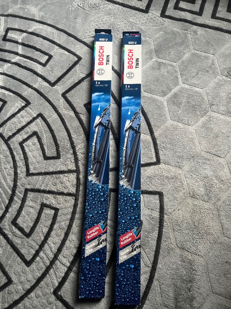 Bosch window wiper 