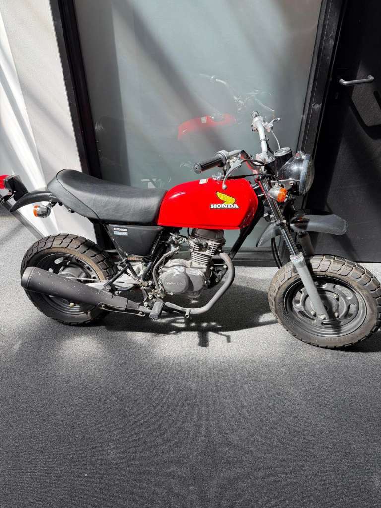Honda Ape 50cc Monkey Bike