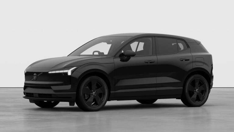  Volvo EX30 Single Motor Extended Range 69kWh Ultra Black Edition Auto 5dr Electric Automatic