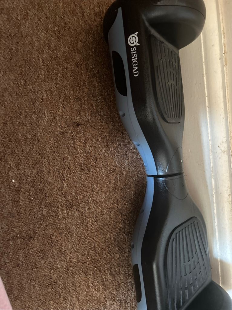 UK hoverboard/ E-scooter, Bluetooth and LED display 