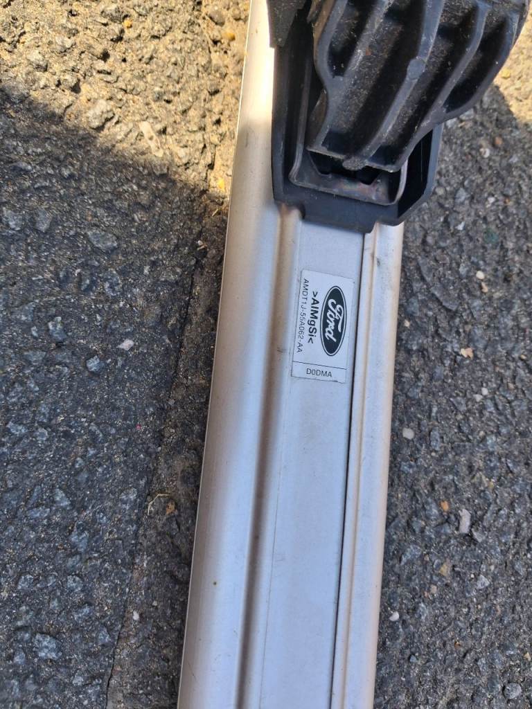 Ford Galaxy Mk3 genuine roof bars