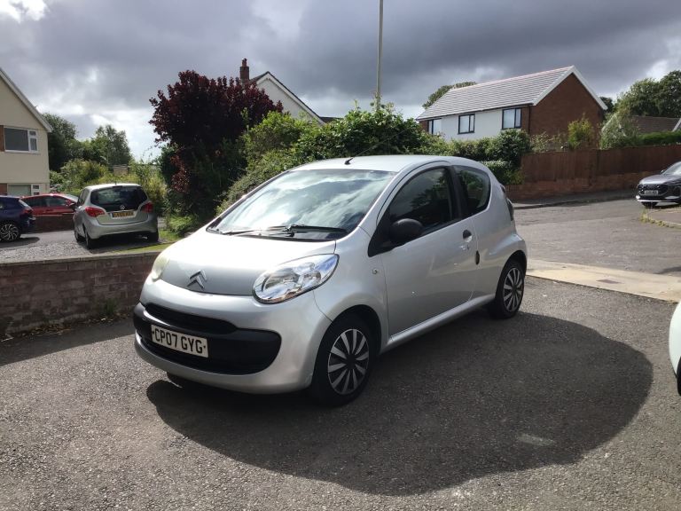 Citroen, C1, hatchback 998  £20 tax 29k