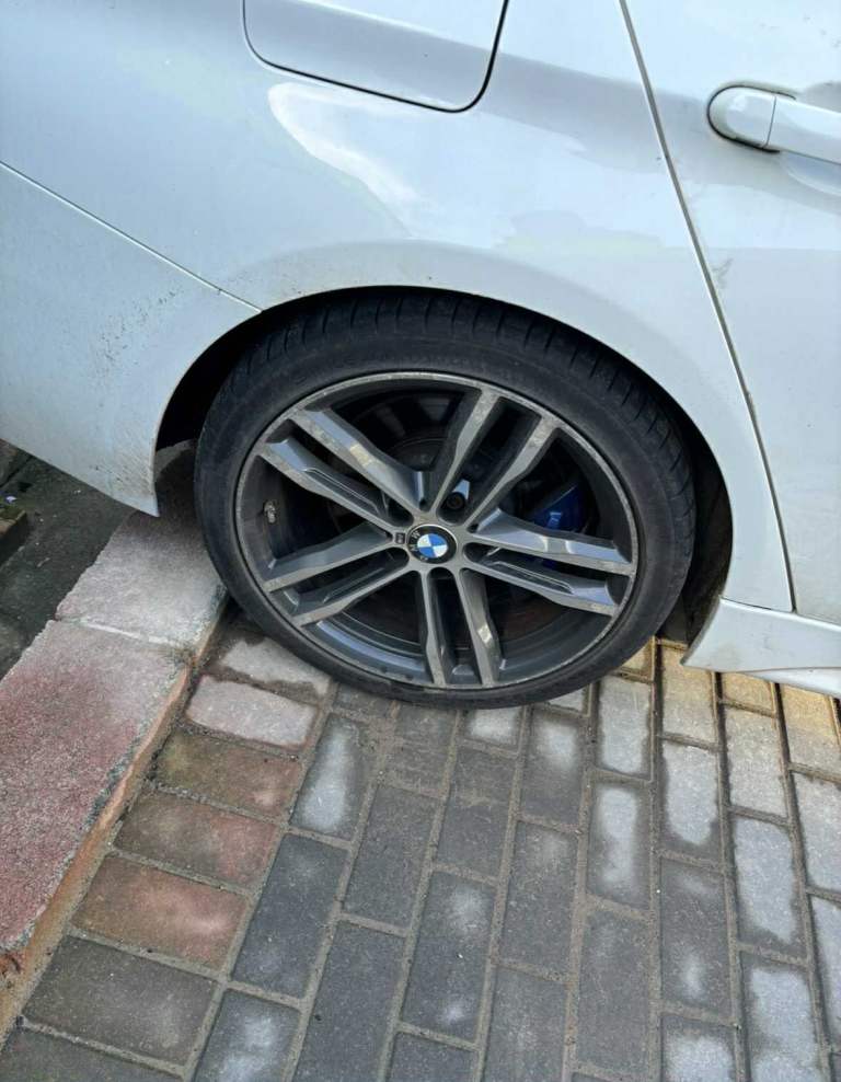 BMW, 3 SERIES, Saloon, 2018, Semi-Auto, 1995 (cc), 4 doors