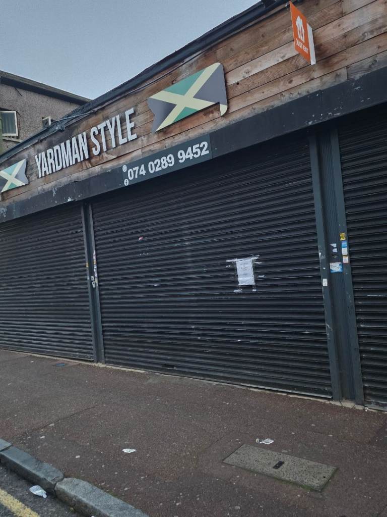 Shop to rent in woolwich 