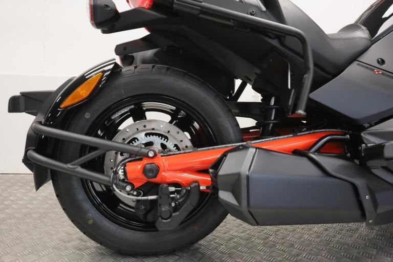 NEW 2025 75 REG CAN-AM SPYDER F3-S SEMI AUTOMATIC TRIKE - GREAT SPEC