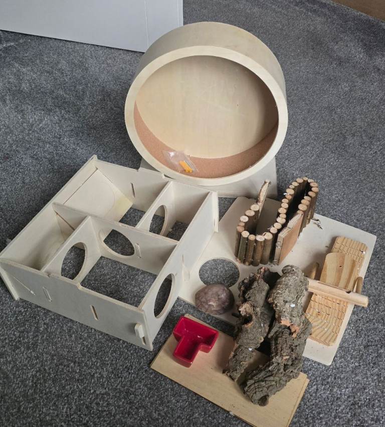 Small pet accessories 