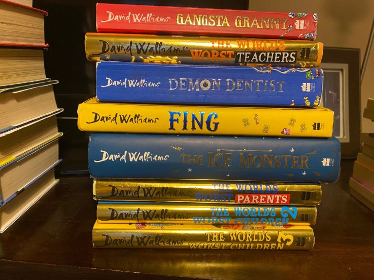Selection of 8 David Walliams books