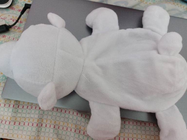 Brand new pet cooling White Polar Bear 