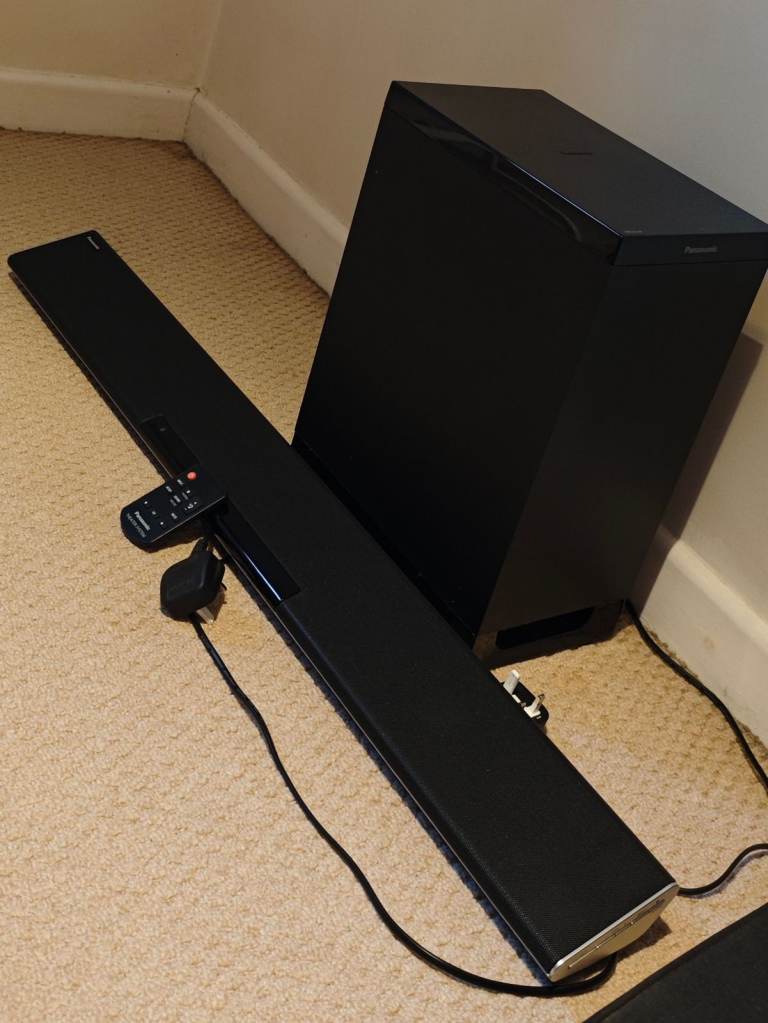 👍**Panasonic Home Cinema Sound System * SU-HTB485EBK with Subwoofer