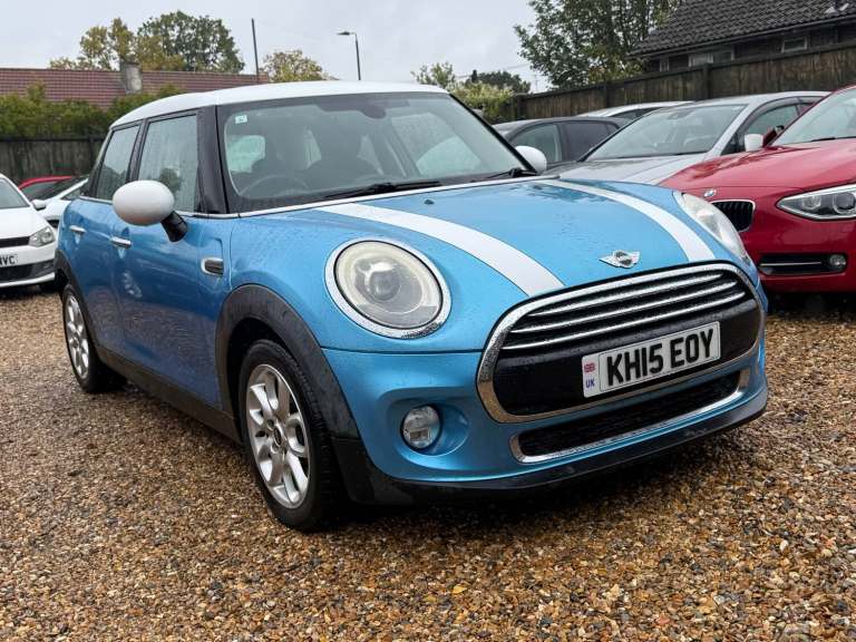 2015 MINI Cooper Hatchback Petrol Automatic