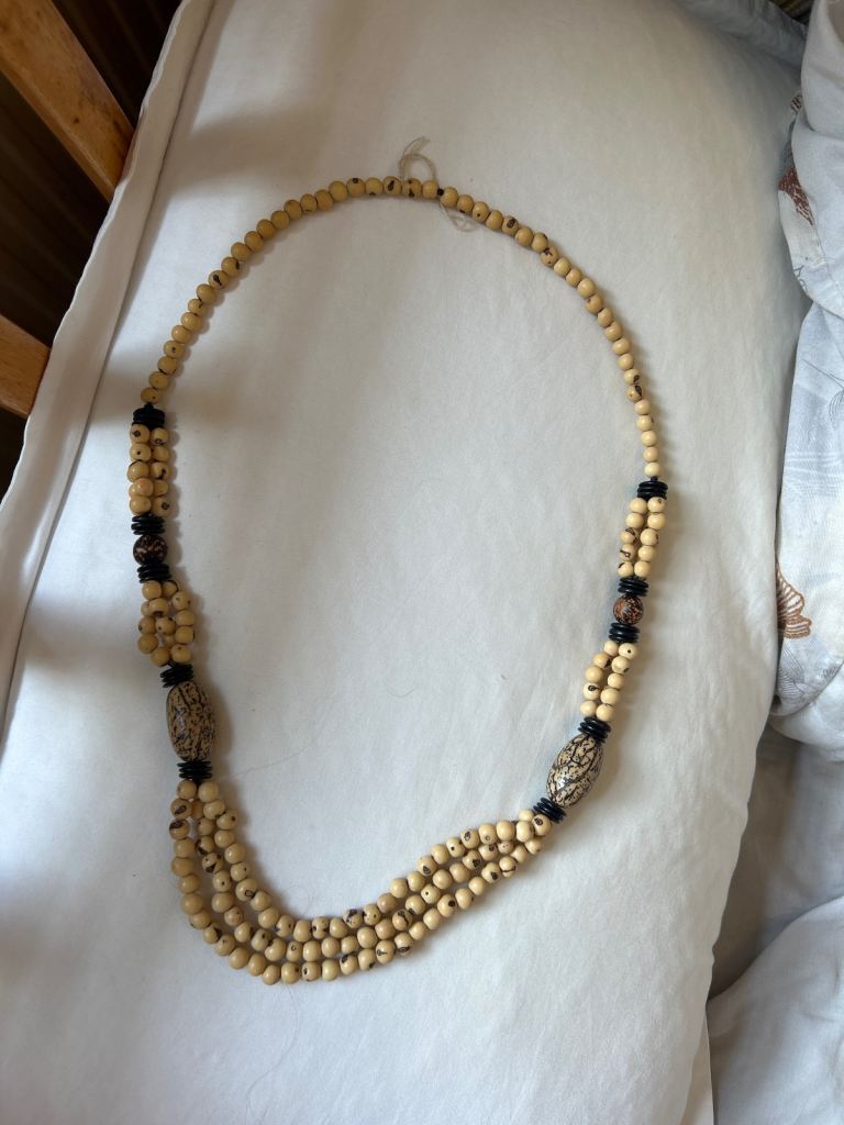 ✨ Boohoo-Style Statement Necklace – On-Trend, Layered/Chunky Look ✨