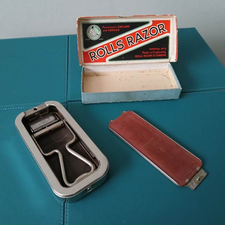Rolls Razor