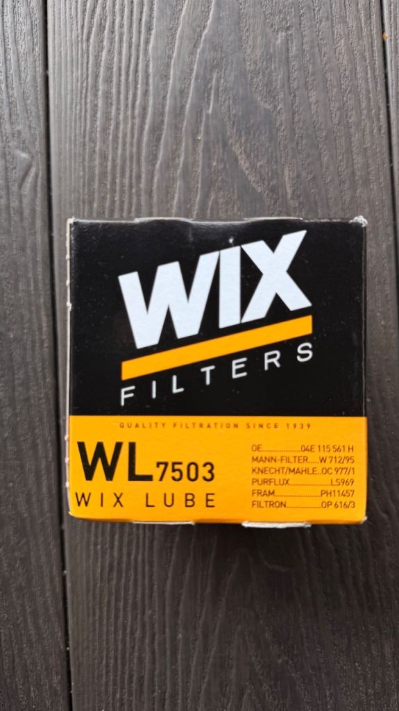 WIX FILTERS Oil filter WL7503 Audi Cupra Ford Seat Skoda VW