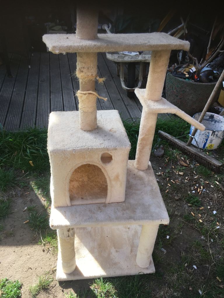 Cat tower