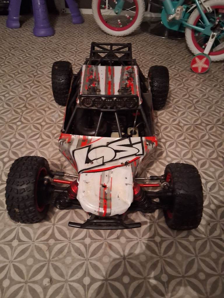 23cc losi DBXL rc car