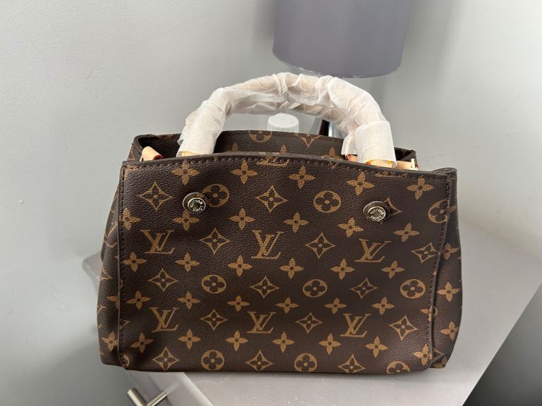 Louis Vuitton Handbag brand new