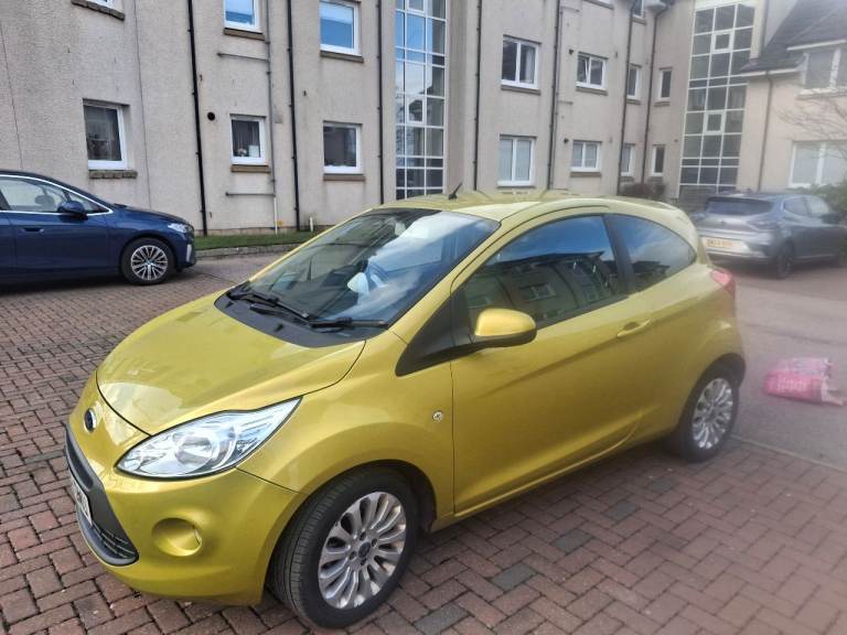 Ford Ka Zetec 2014, yellow, 3 door hatchback