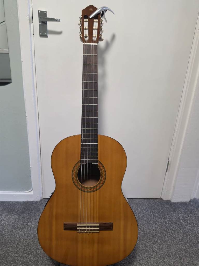 Yamaha Electo-Acoustic CX50 guitar
