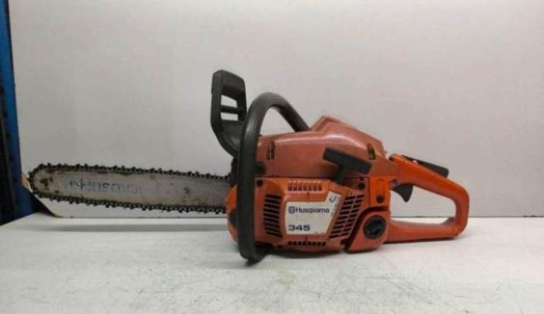 Husqvarna 345 Petrol Chainsaw 18" Bar – Good Working Order