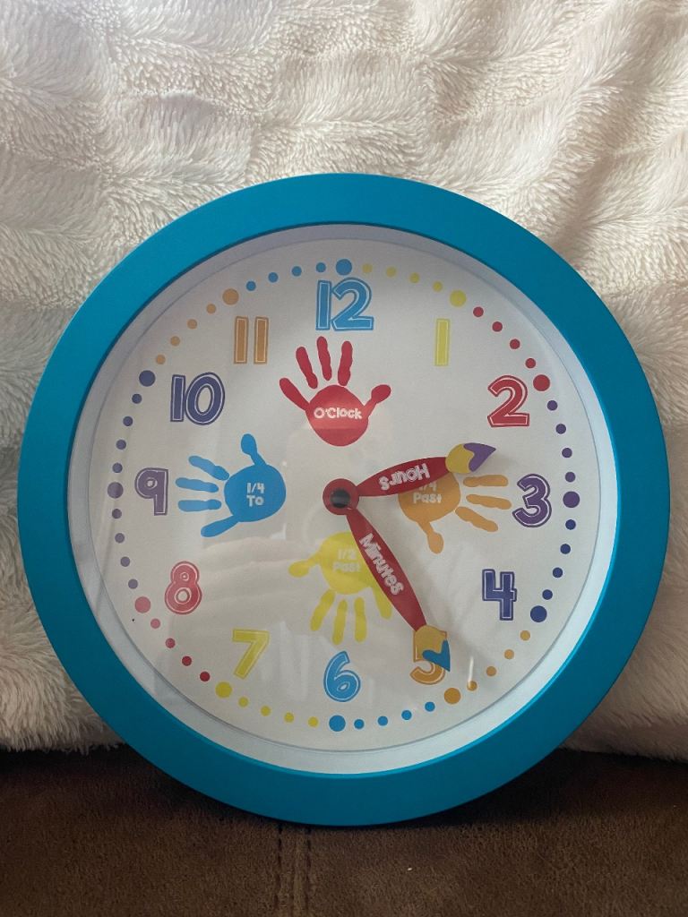 Kids wall clock