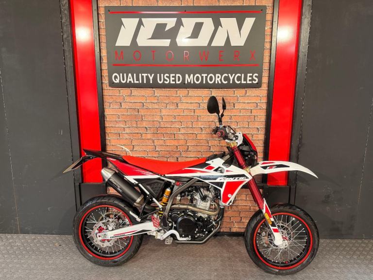 2023 FANTIC XEF 250 RACING ENDURO TRAIL SUPERMOTO LOW MILES MINT EXAMPLE 