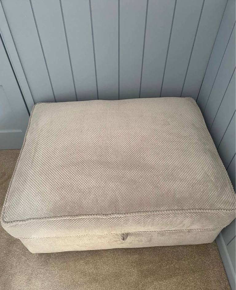 Brand new Oak Furniture Land Nebraska storage footstool in silver 