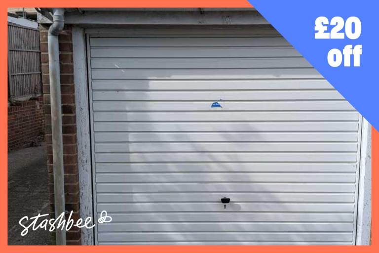 Garage to rent in Bexleyheath (DA6) | Stashbee