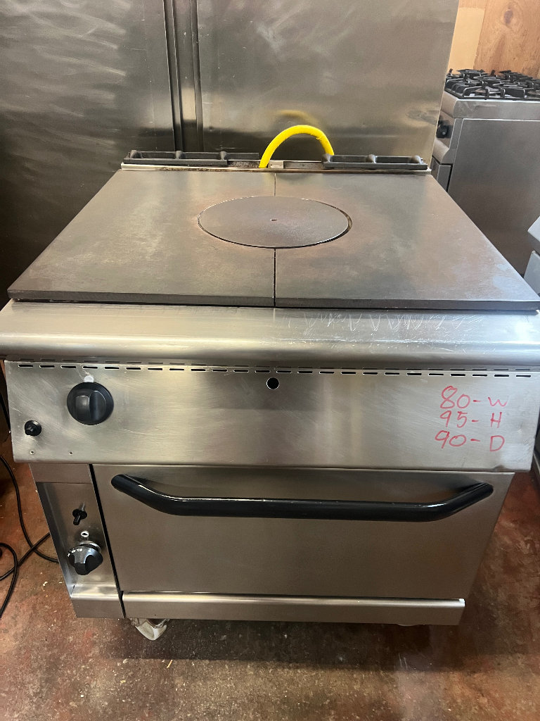 Falcon solid top with oven 