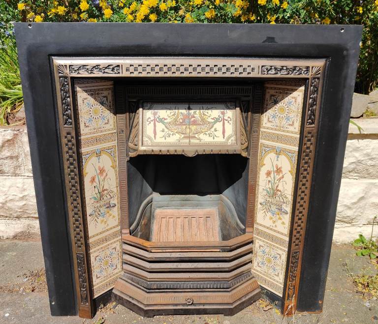 Stovax Georgian Cast Iron Fireplace Suite — Insert, Tiled Cheeks & Timber Mantel