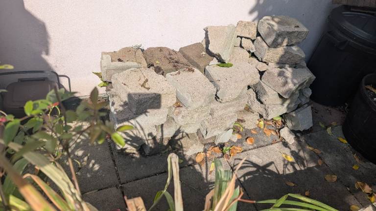 Old block offcuts and rubble – Free to Collect