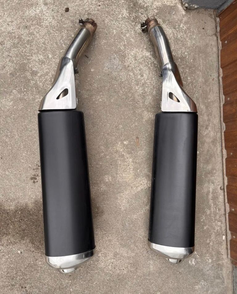 Suzuki Hayabusa genuine Exhaust muffler silencer immaculate 