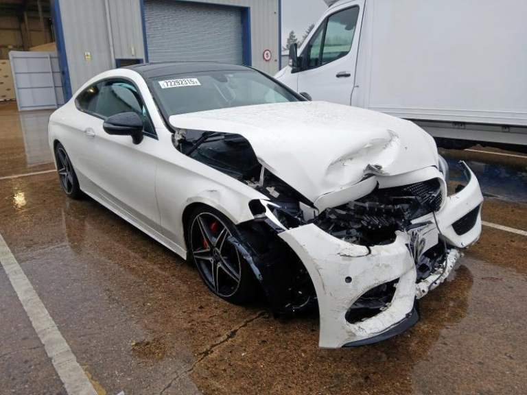 BREAKING MERCEDES C CLASS 2.1 DIESEL 2017 STOCK NUMBER YY43