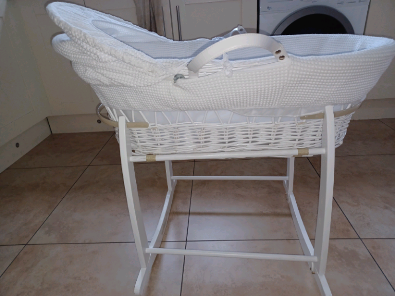 Clair de lune moses basket and rocking stand