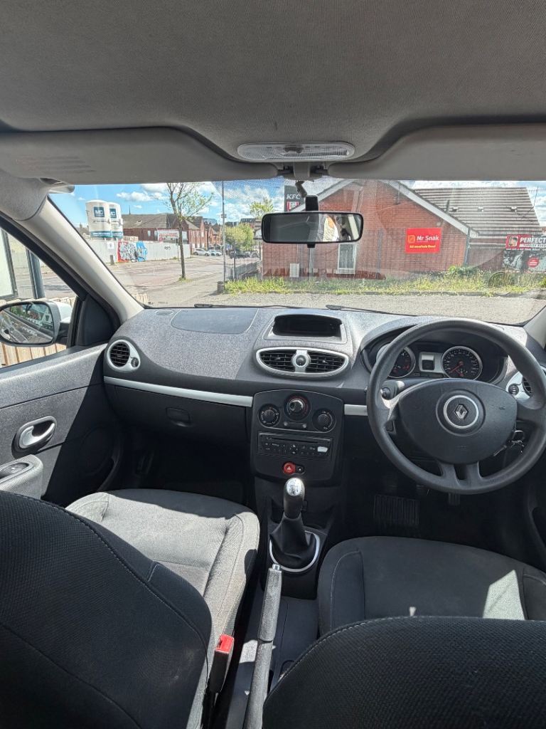 Renault, CLIO, Hatchback, 2010, Manual, 1461 (cc), 5 doors