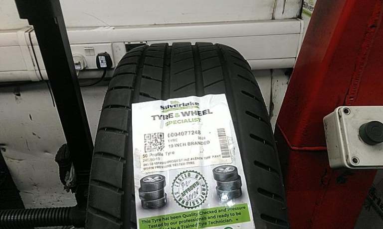 245 50 19105w Bridgestone Alenza 7mm Part Worn Pressure Tested Tyre