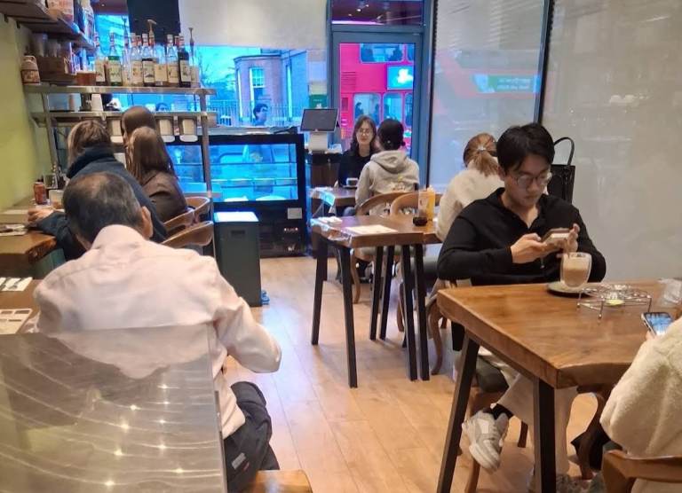 MOO CAFÉ – HAMMERSMITH STATION | BUSINESS FOR SALE