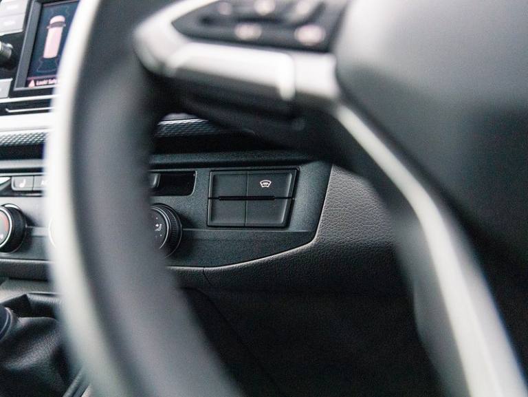 2024 Volkswagen Transporter TDI T28 Highline Panel Van Diesel Manual