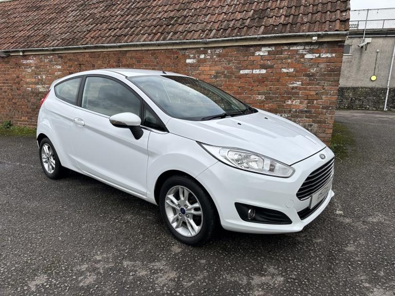 FORD FIESTA 1.0 T EcoBoost Zetec 2015