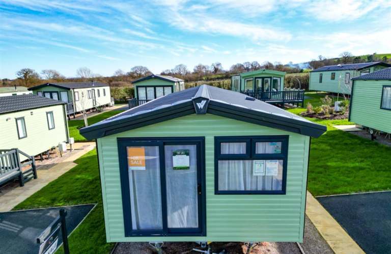 Willerby Rio - New 2025 | Decking Included