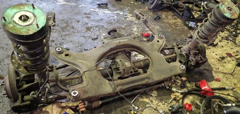 Range Rover Evogue 2.2D  Complete Rear Axle 2013