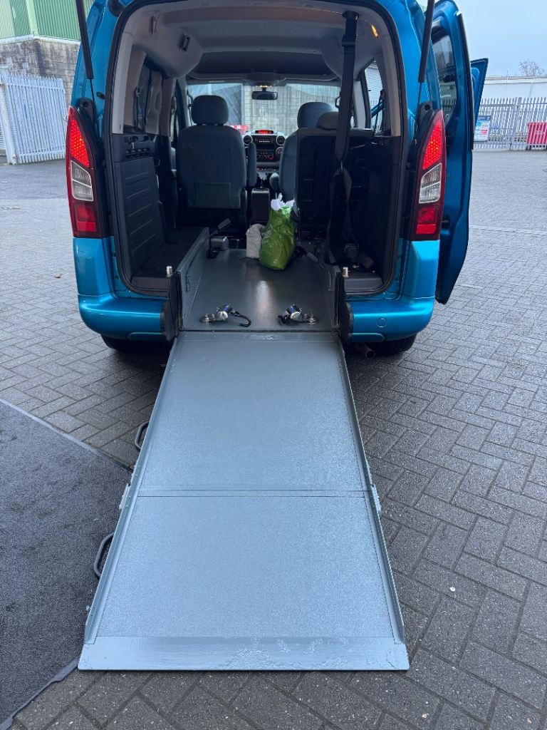 Citroen, BERLINGO MULTISPACE, MPV, 2013, Semi-Auto, 1560 (cc), 5 doors