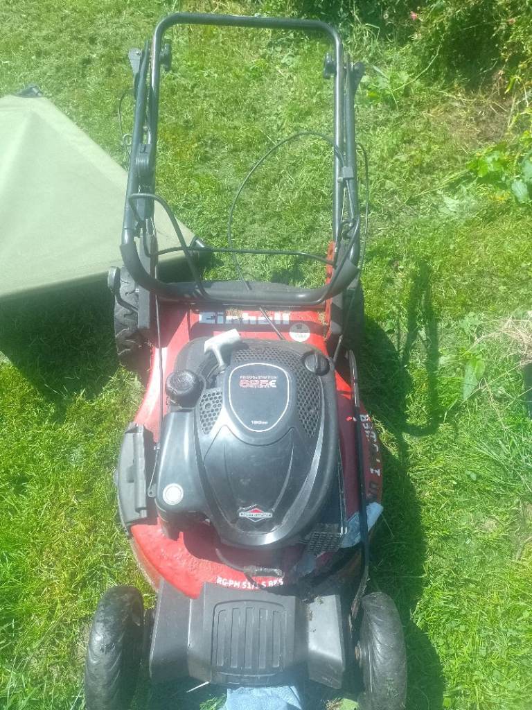 Set price Briggs & Stratton Petrol sold as seen SPARES OR REPAIRS Lawnmower – Red, Fair Condition