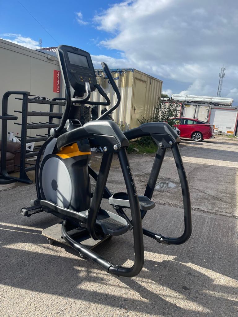 Matrix Fitness Commercial A3xe Ascent Trainer Delivery £75 Available 2