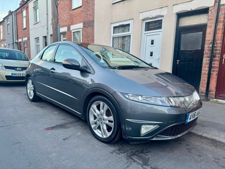Honda sivic 1.8 vvti long mot £750